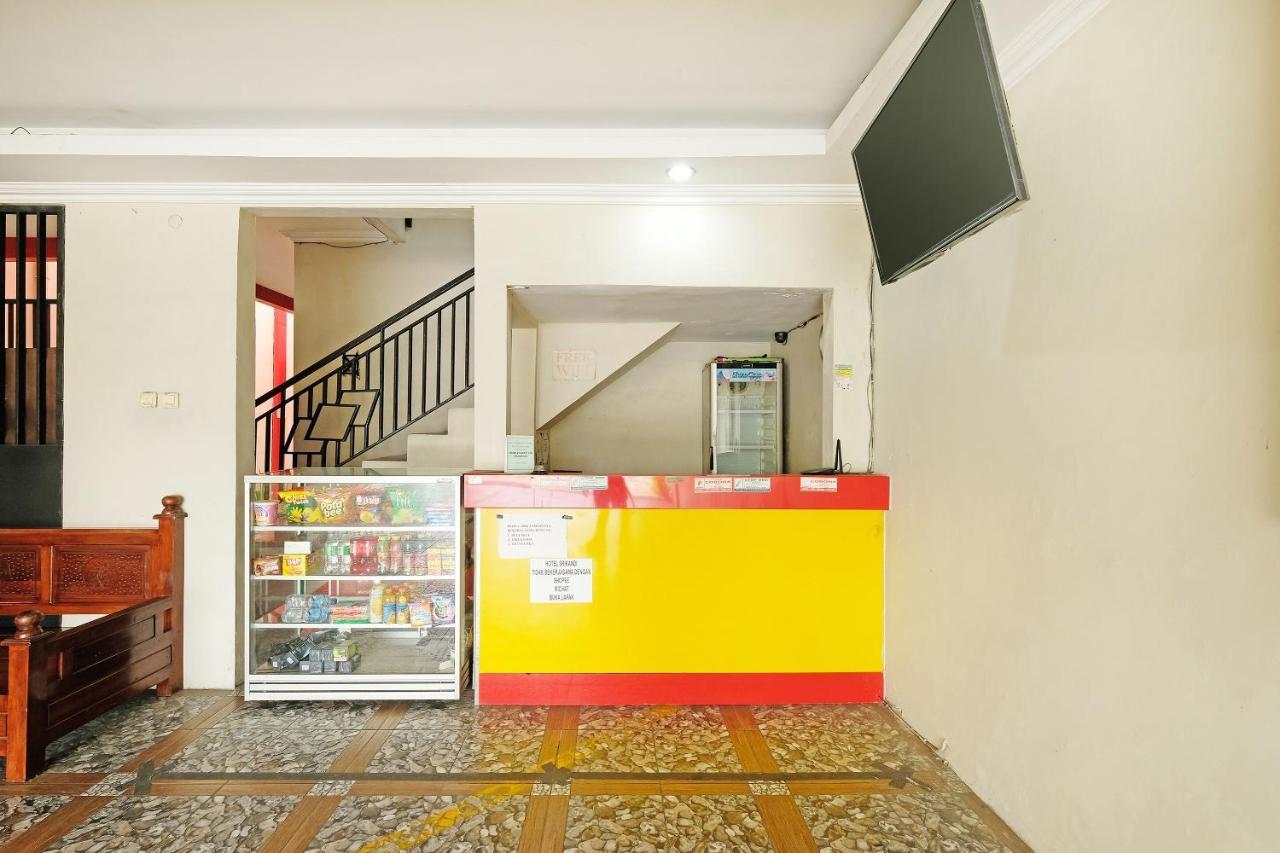Oyo 91453 Hotel Srikandi Gejayan Maguwo Exterior photo